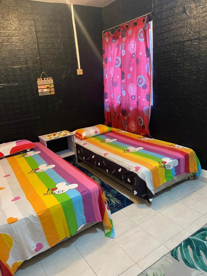 Pesona Backpackers Inn Kota Bharu Esterno foto