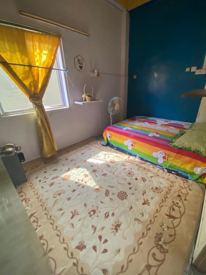 Pesona Backpackers Inn Kota Bharu Esterno foto