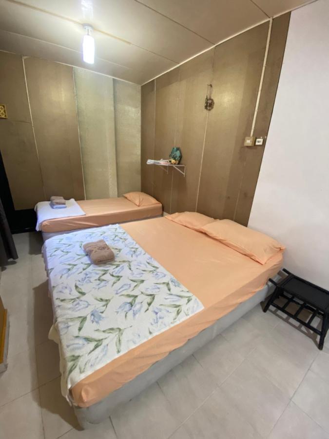 Pesona Backpackers Inn Kota Bharu Esterno foto